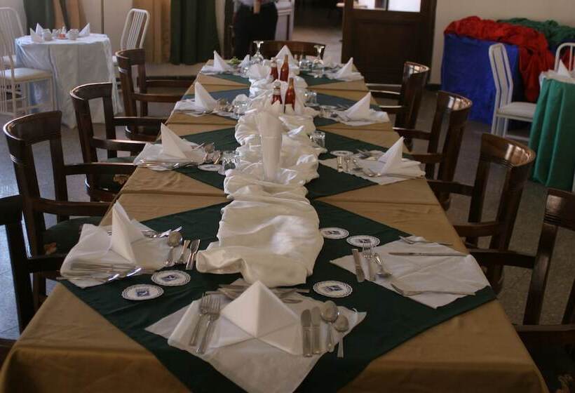 هتل Catherine Plaza