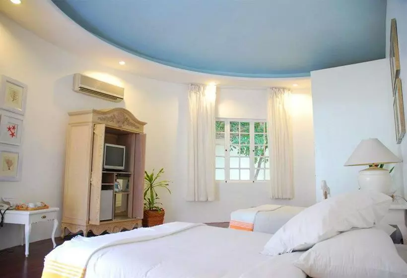 Hotel Cordova Reef Village Resort