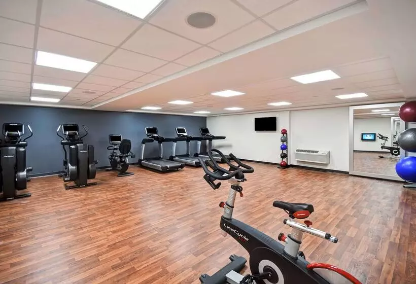 Szálloda Doubletree By Hilton Deadwood At Cadillac Jack's