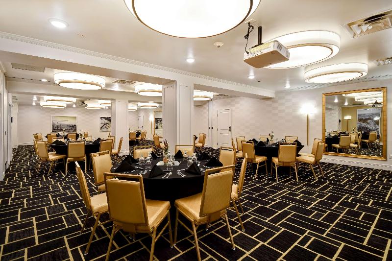 Otel Doubletree By Hilton Deadwood At Cadillac Jack's