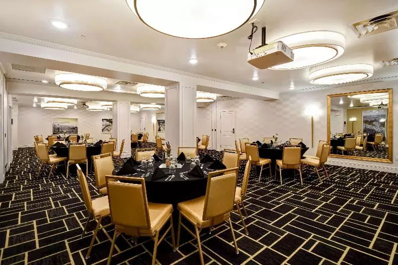 Szálloda Doubletree By Hilton Deadwood At Cadillac Jack's