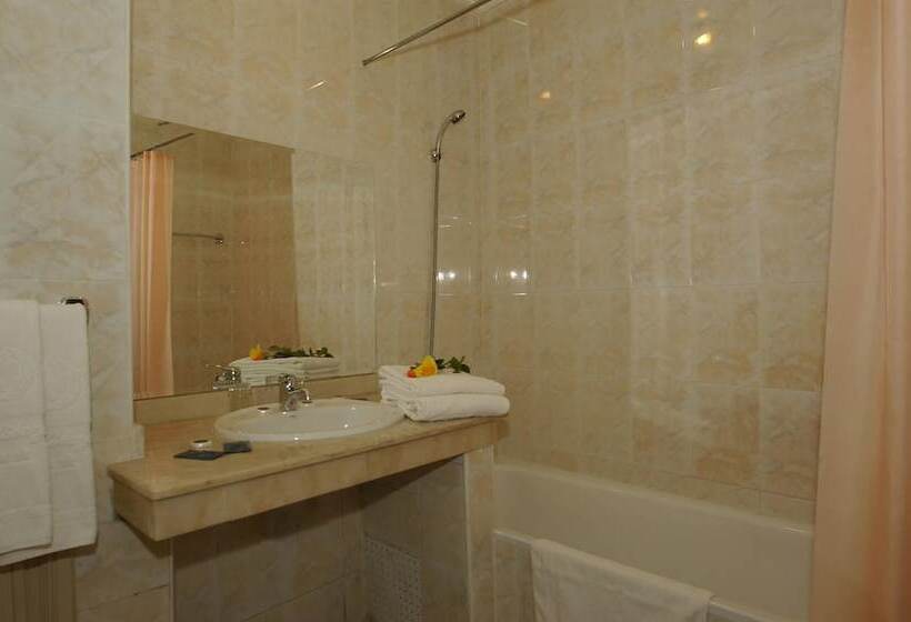 Hotel Imperial Holiday