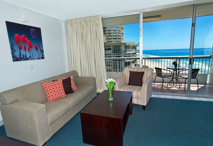 בית מלון כפרי International Beach Resort