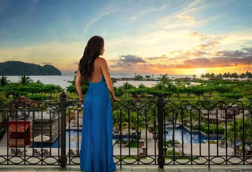 호텔 Los Sueños Marriott Ocean & Golf Resort