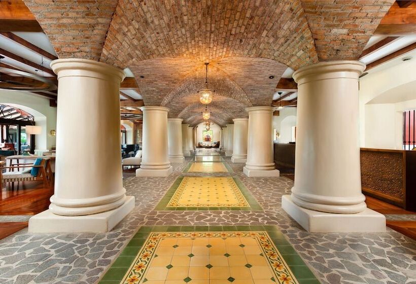 فندق Los Sueños Marriott Ocean & Golf Resort