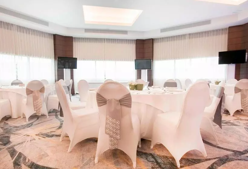 호텔 Los Sueños Marriott Ocean & Golf Resort