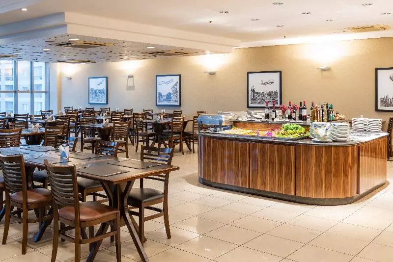 Отель Monreale Plus Guarulhos International Airport