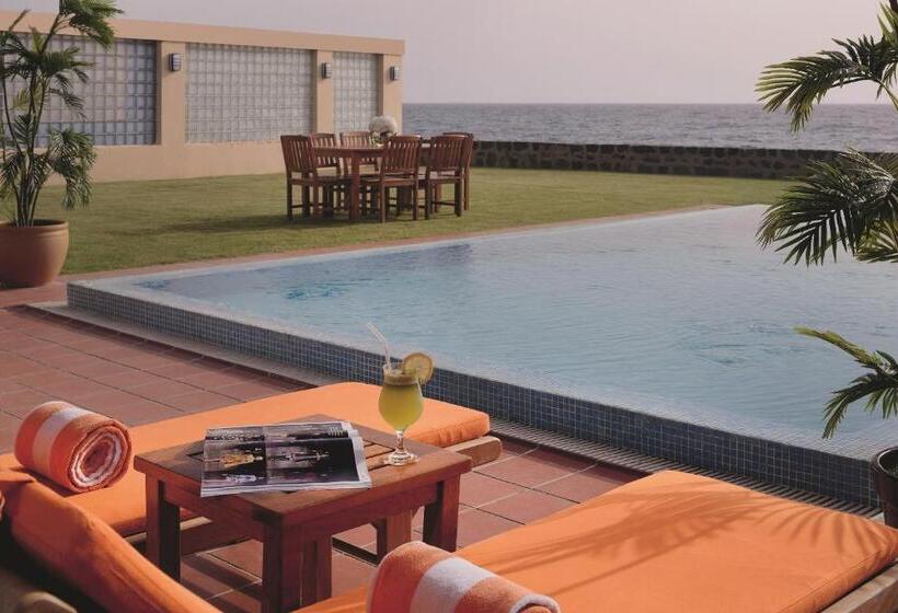 فندق Al Nawras Island Resort