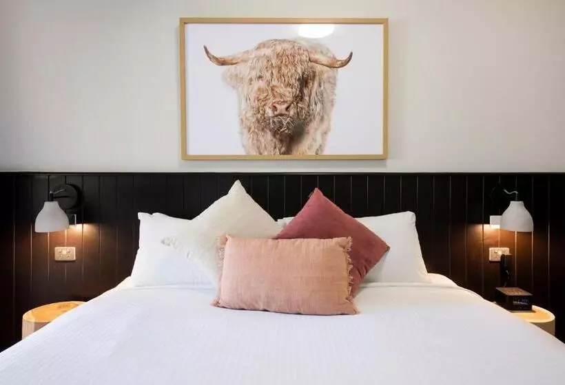 Отель Parklands Resort