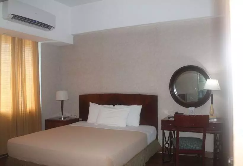 בית מלון כפרי Pearl Manila