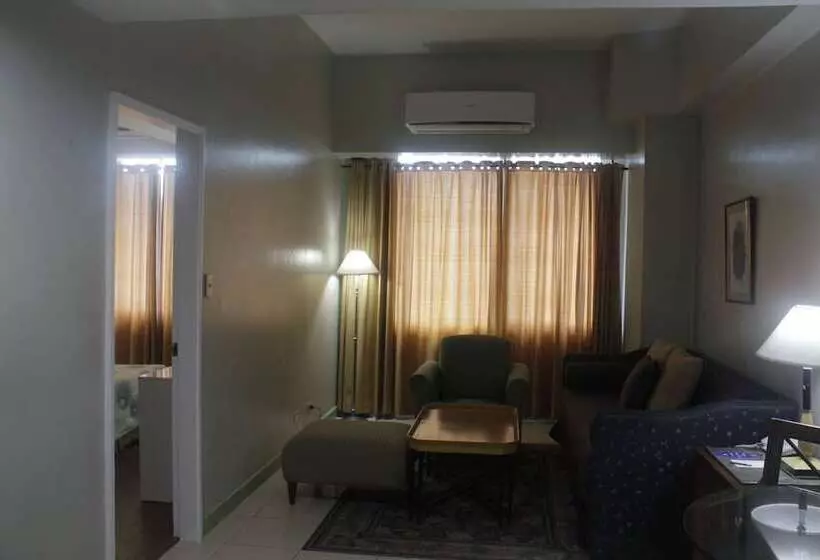 בית מלון כפרי Pearl Manila