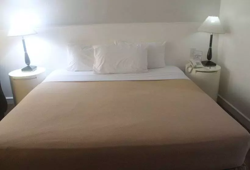 בית מלון כפרי Pearl Manila