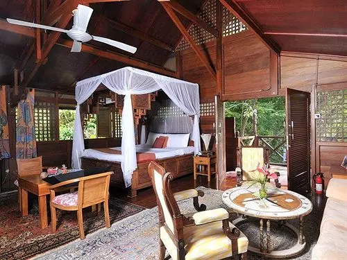 Mago Estate Hotel