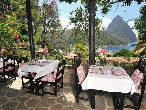 Mago Estate Hotel