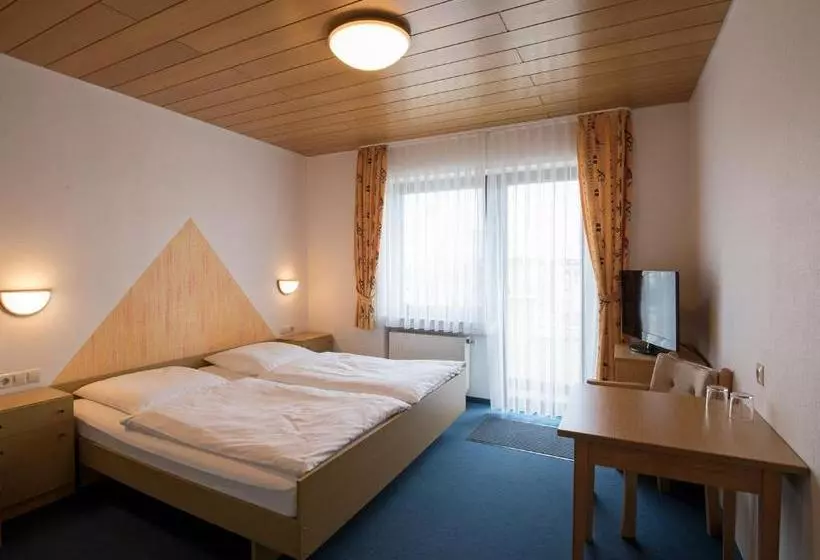 Retkeilymaja Landgasthof Adler