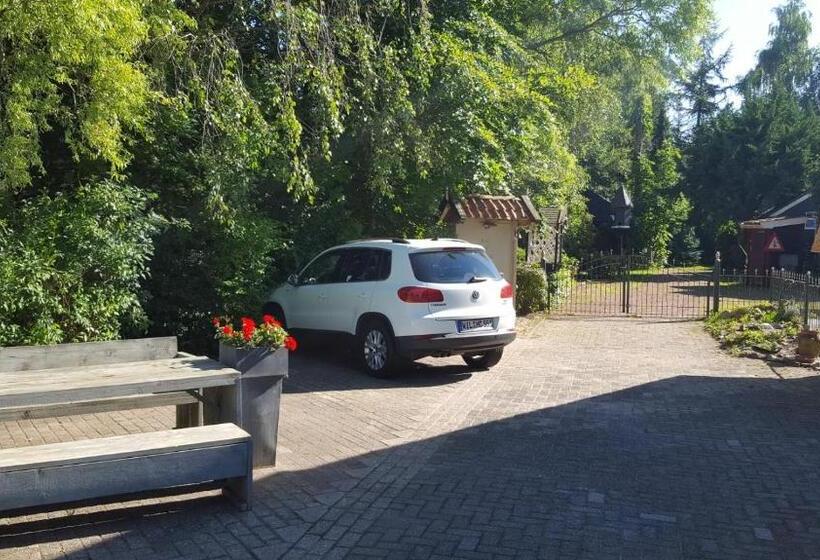 민박 Bloemenboerderij Aperloo