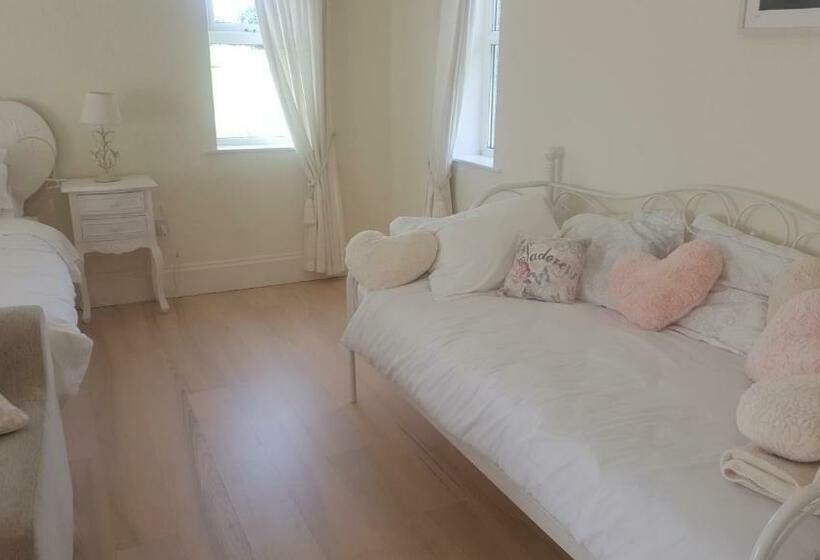 Nocleg ze śniadaniem Deeside Manor