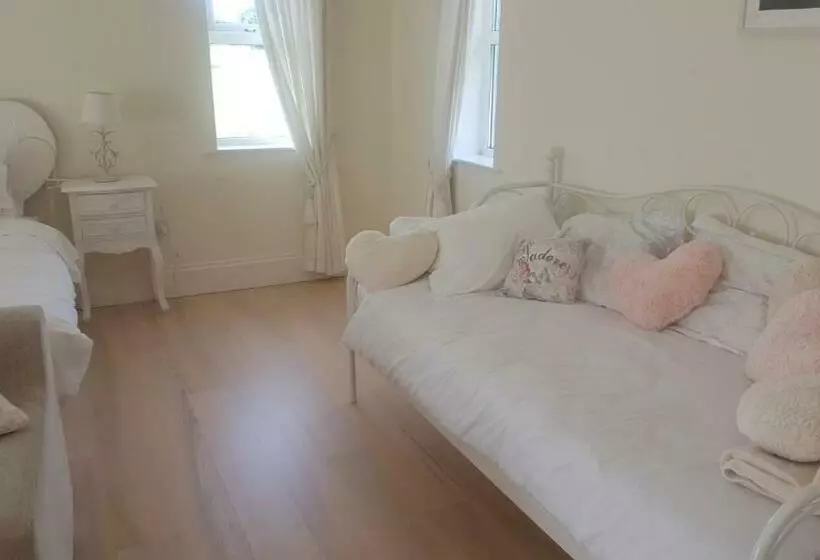 Aamiaismajoitus (B&B) Deeside Manor