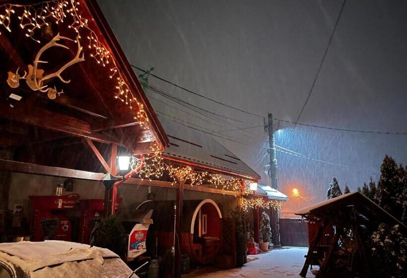 住宿加早餐  Engi Panzió