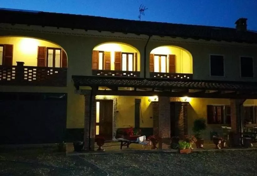 Aamiaismajoitus (B&B) La Cortevecchia