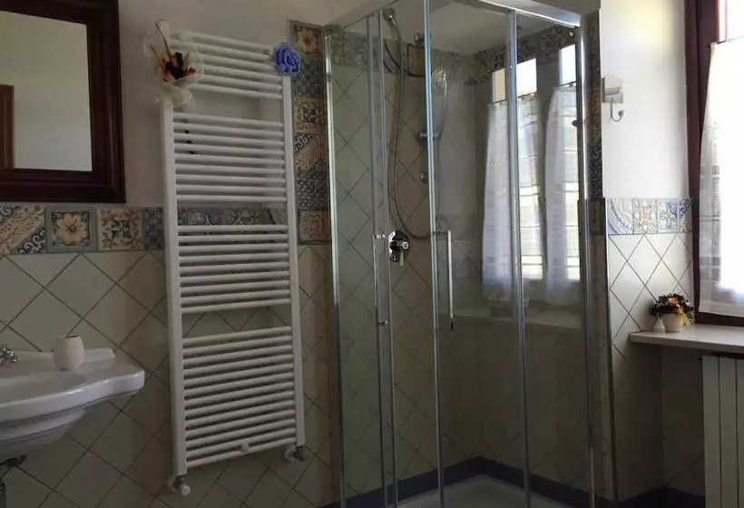 Aamiaismajoitus (B&B) La Cortevecchia