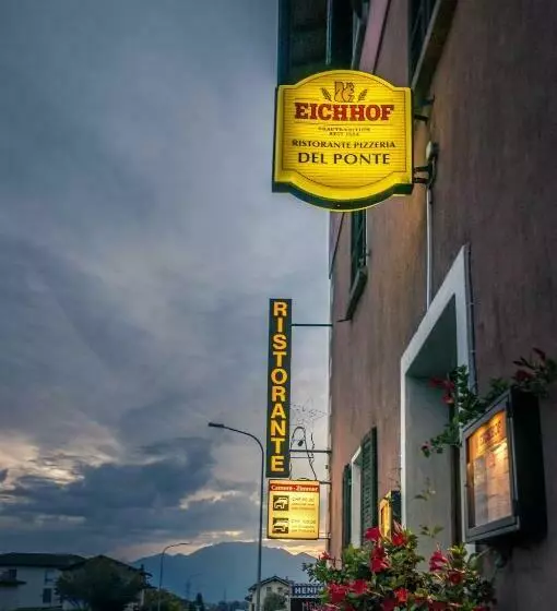 ベッドアンドブレックファースト Ristorante Del Ponte