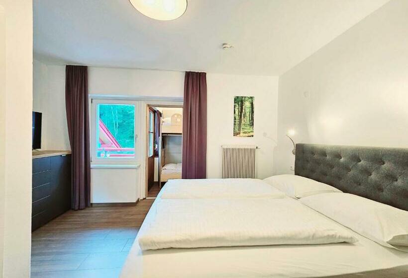 Familienhotel Trebesingerhof