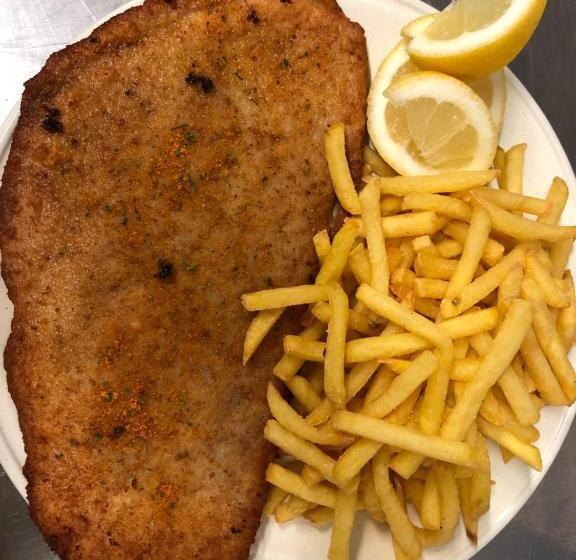 בית מלון כפרי Agriturismo Regusci