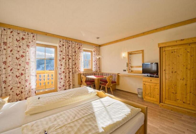 فندق Allesbauer   Familie Preis