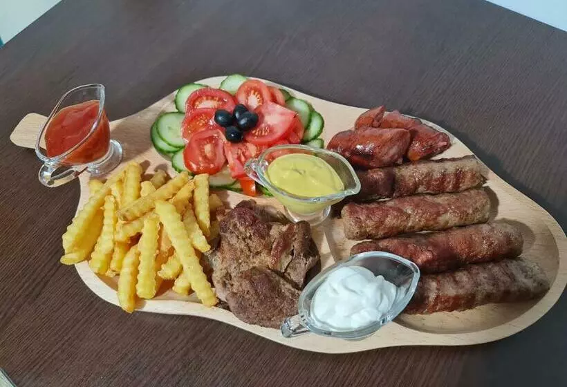 هتل Pensiunea Maria