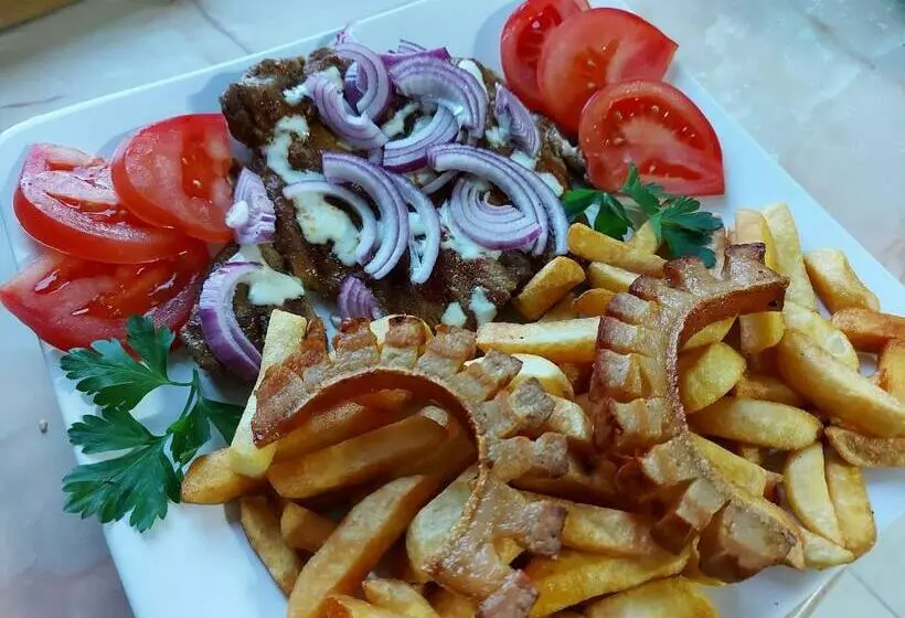 هتل Pensiunea Maria