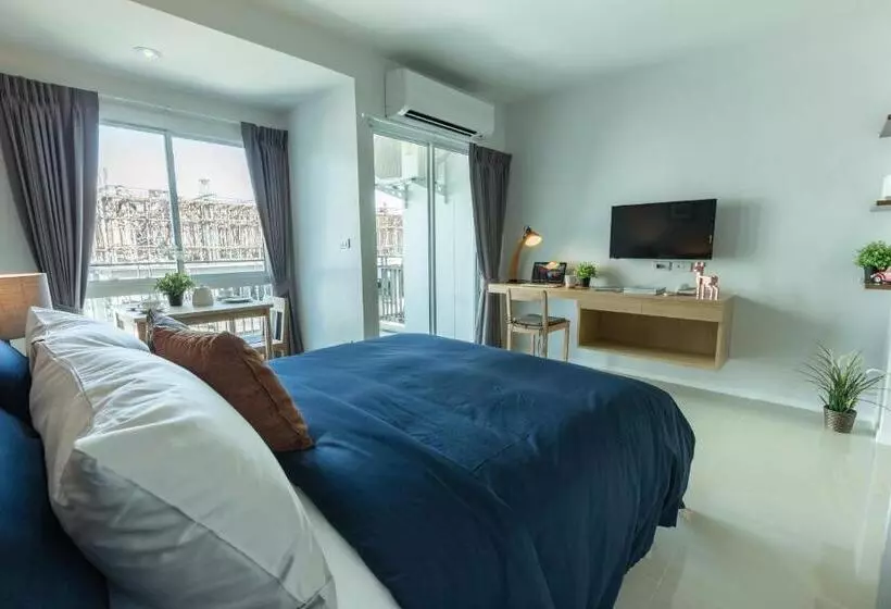 ホテル Thongchen Residence