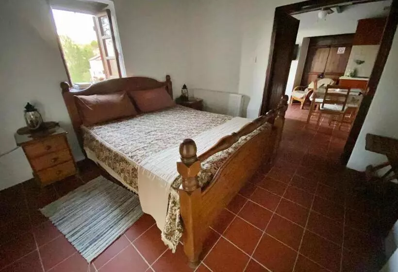 ペンション Arhontiko Askas Mansion