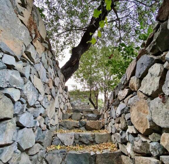 پانسیون Arhontiko Askas Mansion