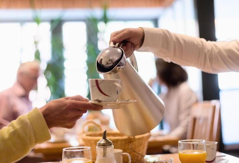 Пансион Domizil Nunn