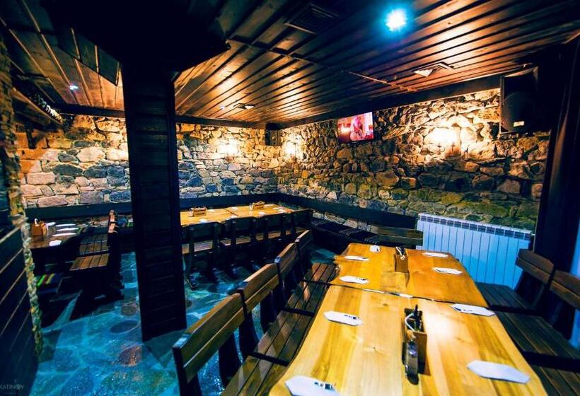 بنسيون Family Hotel Valchanovata Kashta