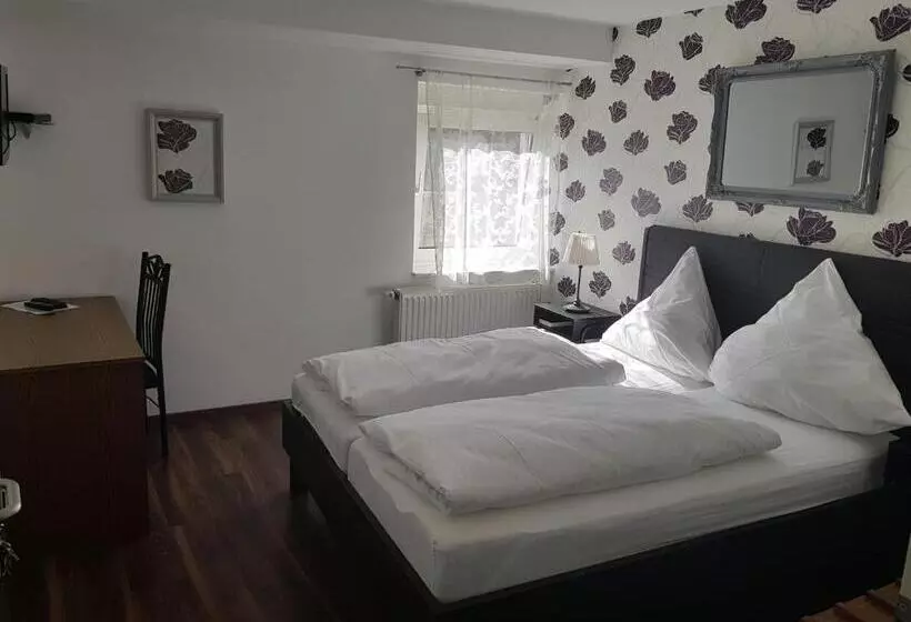 Majatalo Gasthaus Zum Ochsen