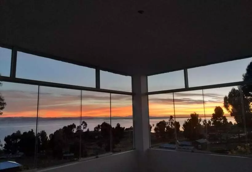 پانسیون Hospedaje Y Restaurante Saywa
