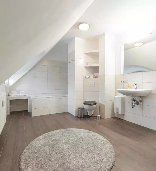 ペンション Kavaliershaus Krumke   Gästehaus Im Schlosspark   Schlüsselbox   Kein Tv