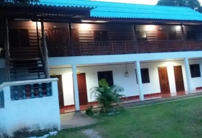 Majatalo Konglor Eco Lodge Guesthouse And Restaurant