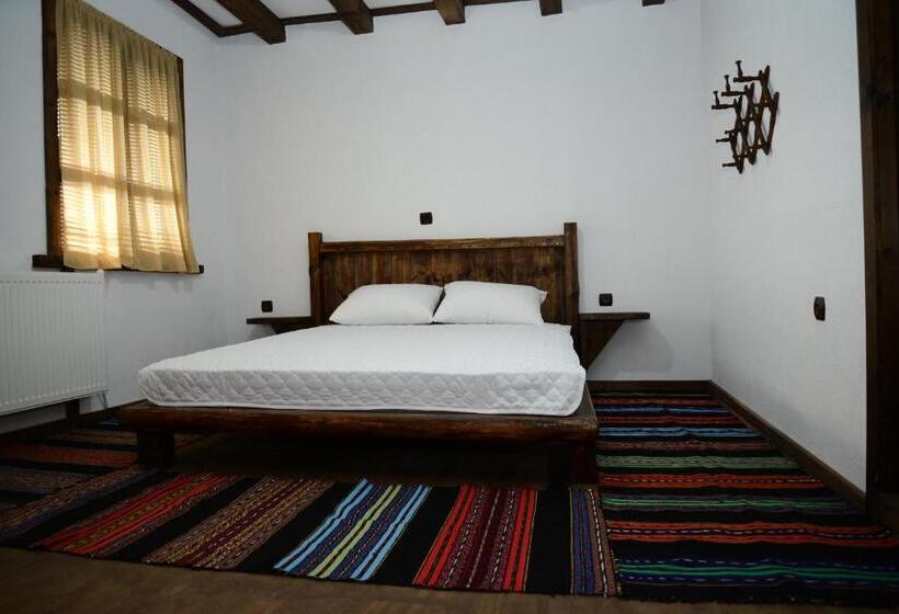 펜션 Kyshta Za Gosti Gospodevi