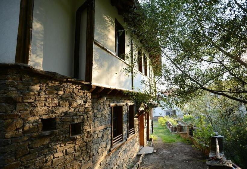 펜션 Kyshta Za Gosti Gospodevi