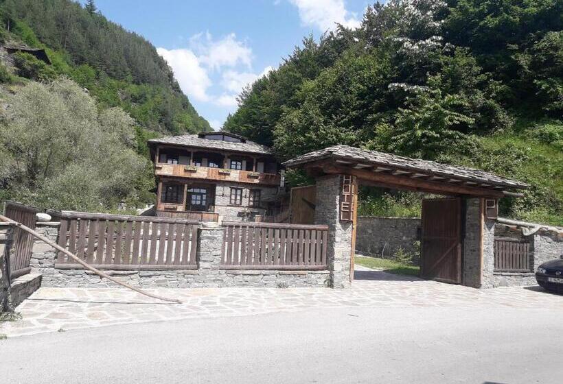 펜션 Kyshta Za Gosti Gospodevi