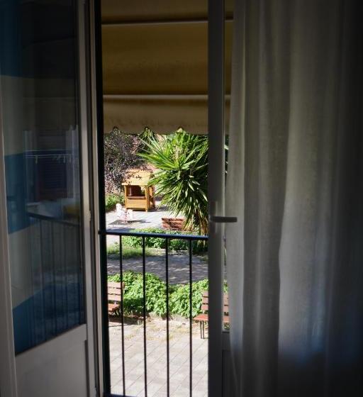 بنسيون La Divina