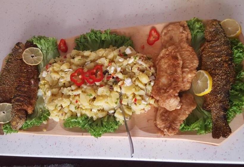 پانسیون Lörincz Vendégház