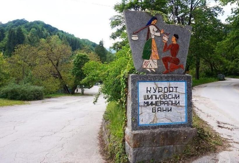 Пансион Pamir Guest House