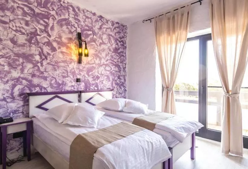 Majatalo Vinalia   Conacul Din Ceptura