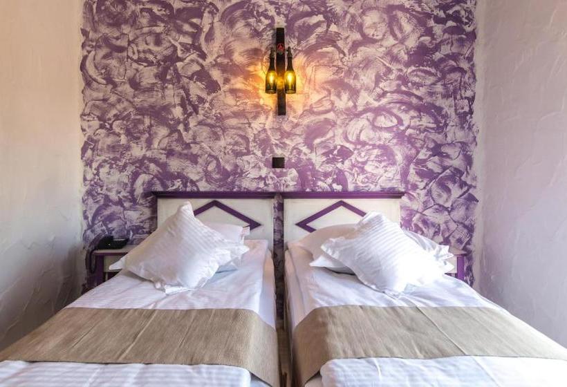 פנסיון Vinalia Conacul Din Ceptura