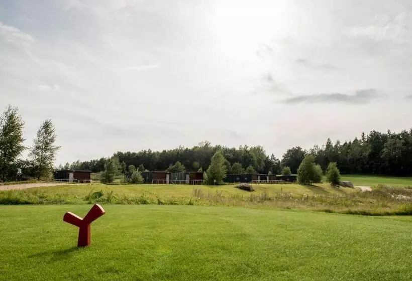 Lomakeskus Hausboaty Ypsilon Golf Liberec