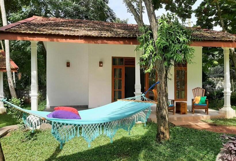 בית מלון כפרי Jackland Holiday Cabanas